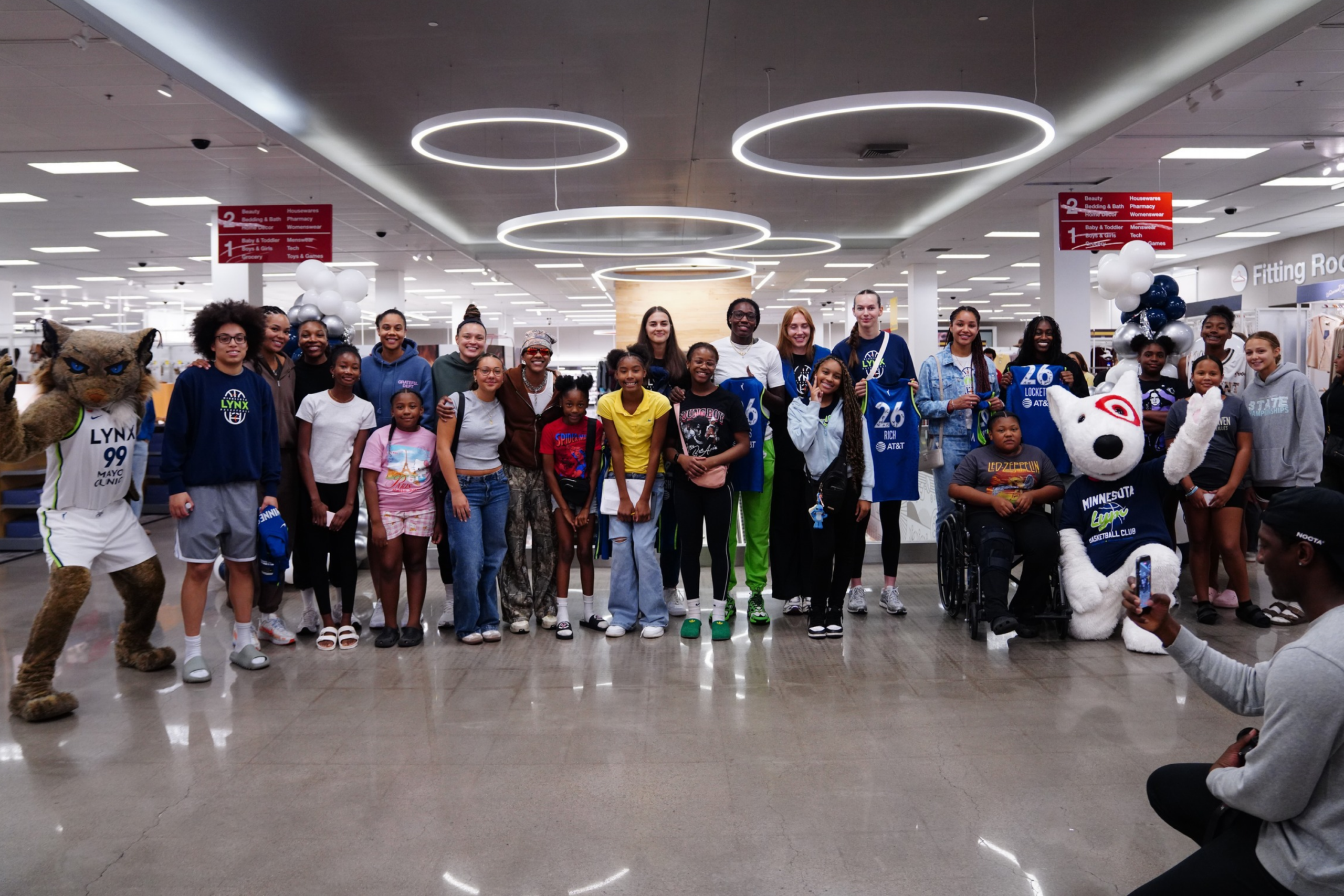 Minnesota LYNX and Target Team Up with Sabathani for Back-to-School Shopping Spree